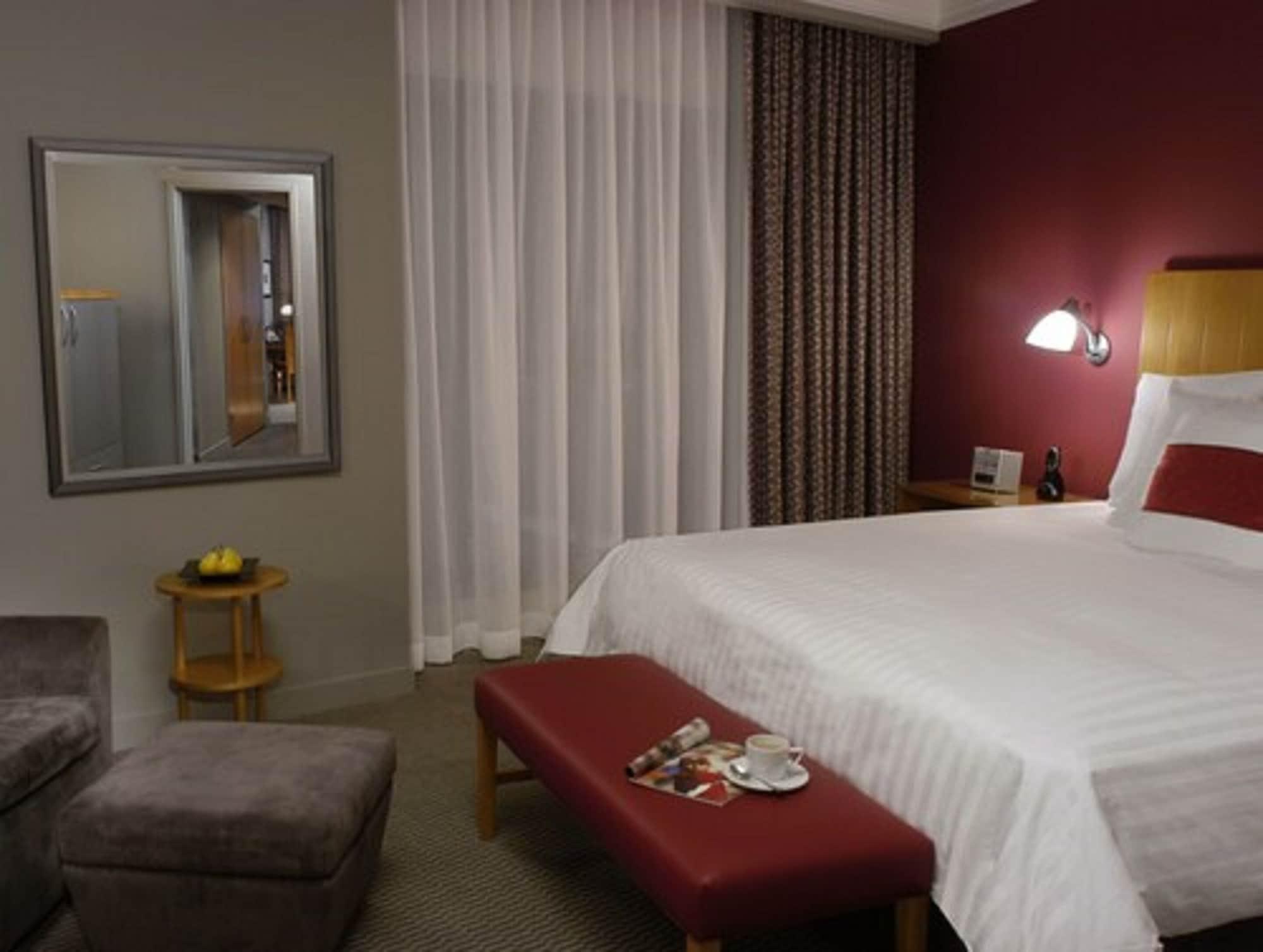 Hotel Brookstreet - West - Kanata 4*